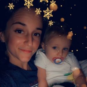 Meet your Posher, Eemily